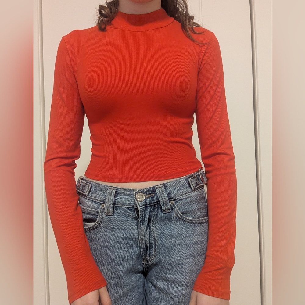 Twik Vibrant Red Long Sleeve Crop Top